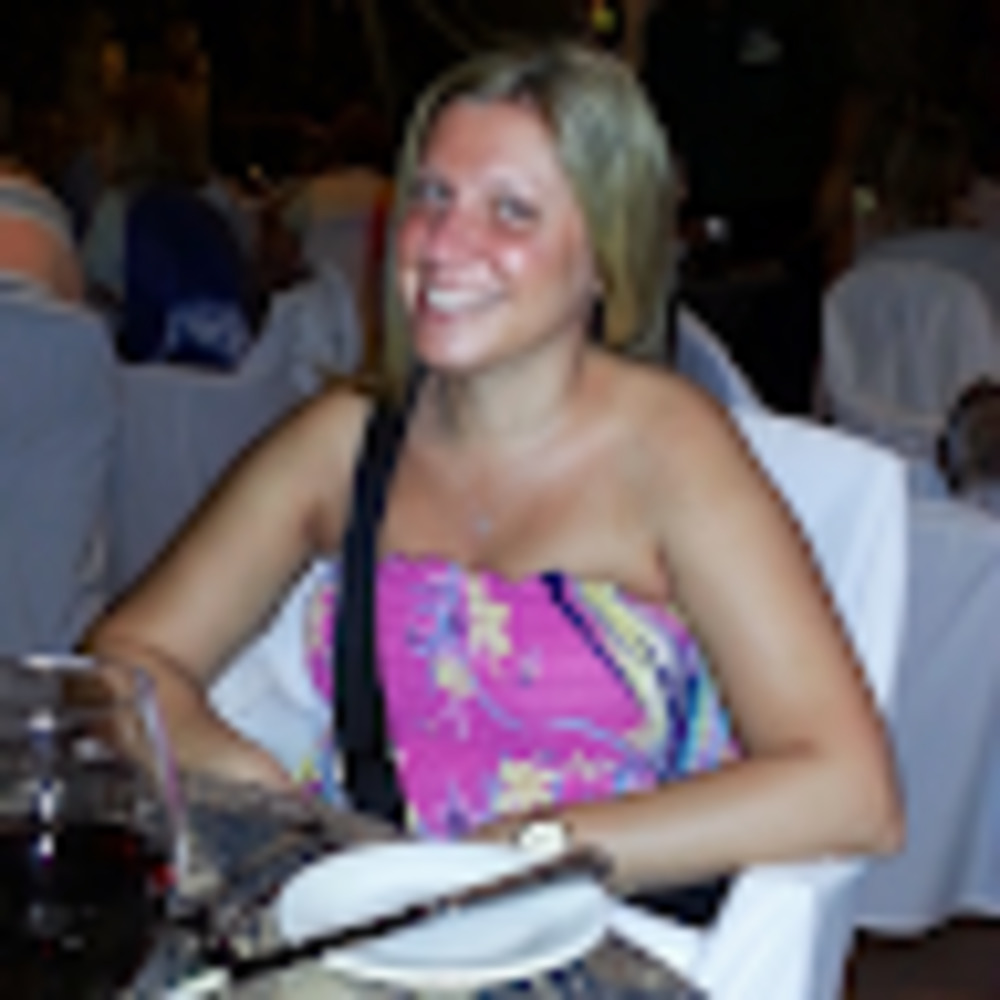 Meet your Posher, Danielle